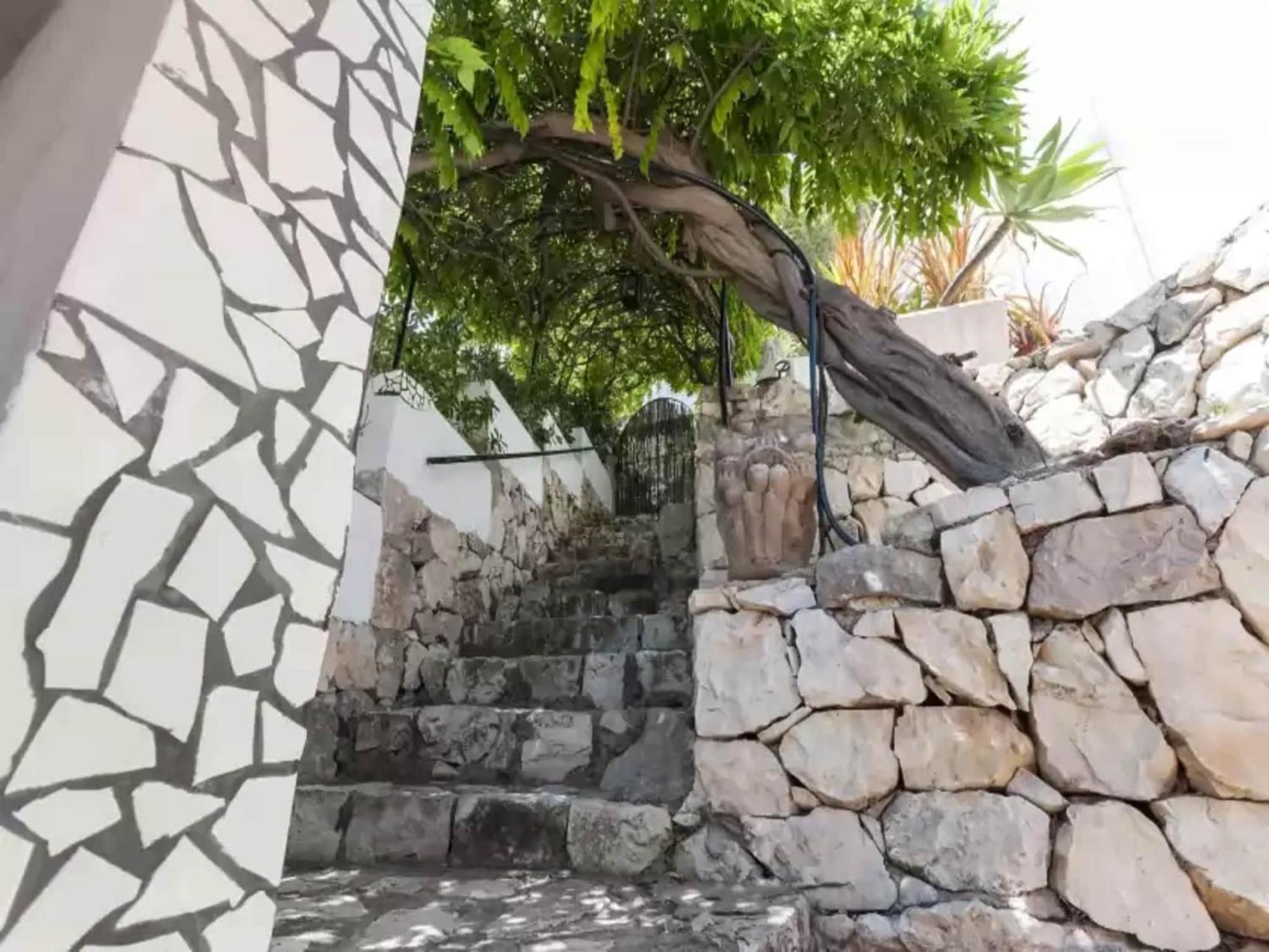 Villa With Private Pool In Ador Exterior photo